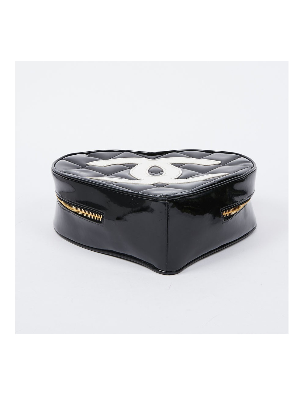 Sac coeur vintage CHANEL 