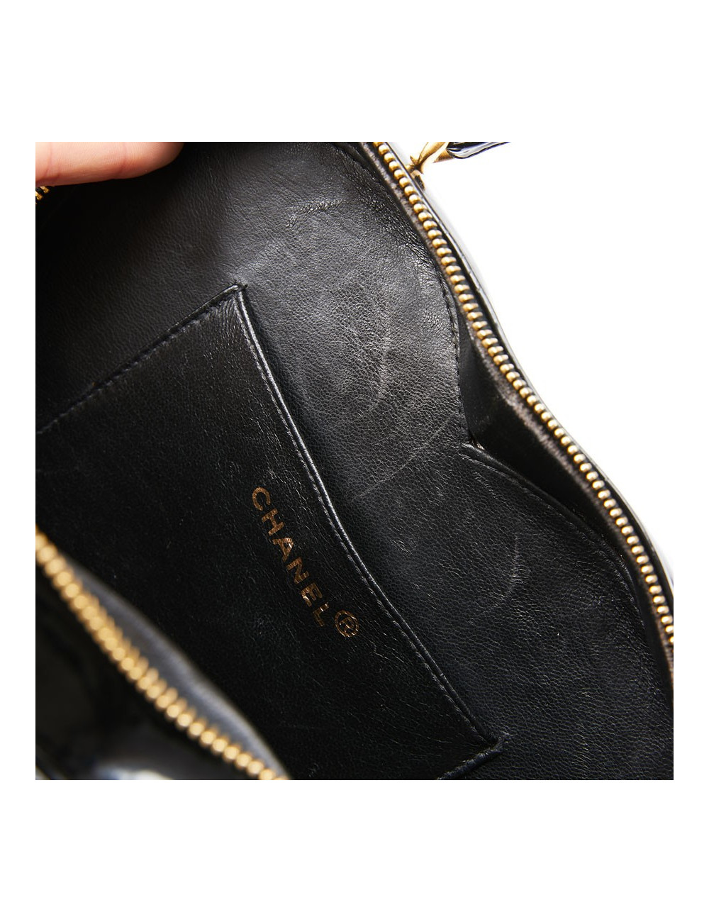 Sac coeur vintage CHANEL 