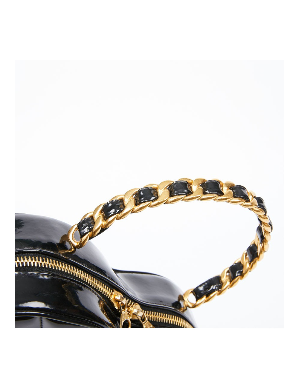 Sac coeur vintage CHANEL 