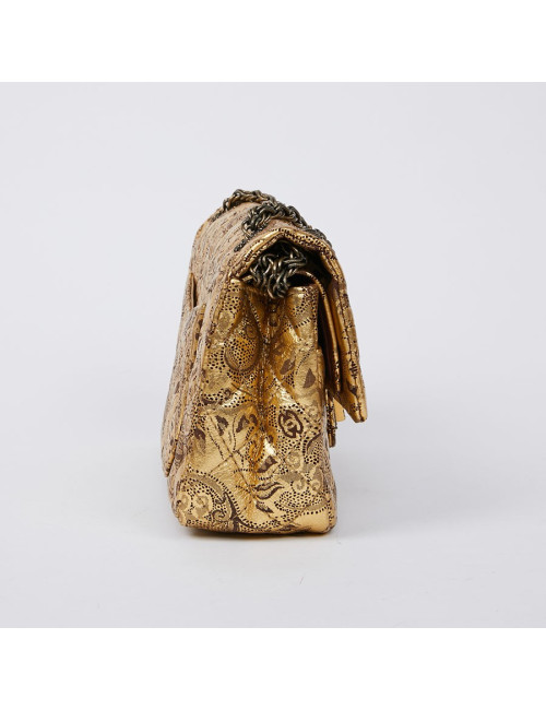 Sac CHANEL "Paris-Moscou" cuir perforé  doré Edition Limitée