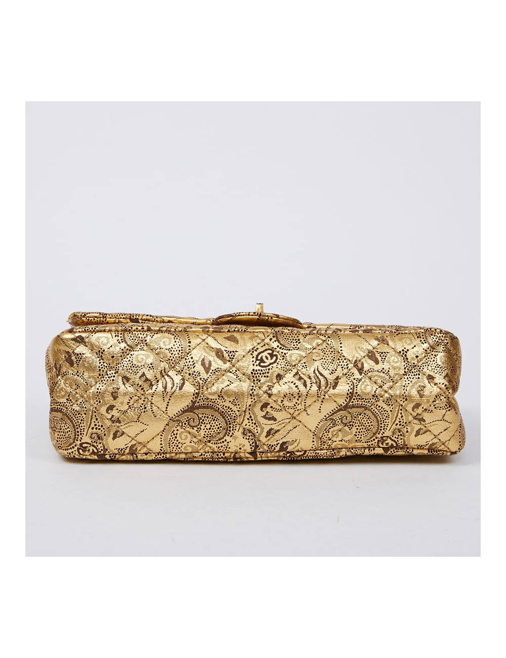 Sac CHANEL "Paris-Moscou" cuir perforé  doré Edition Limitée