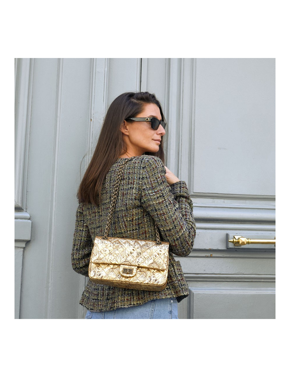 Sac CHANEL "Paris-Moscou" cuir perforé  doré Edition Limitée