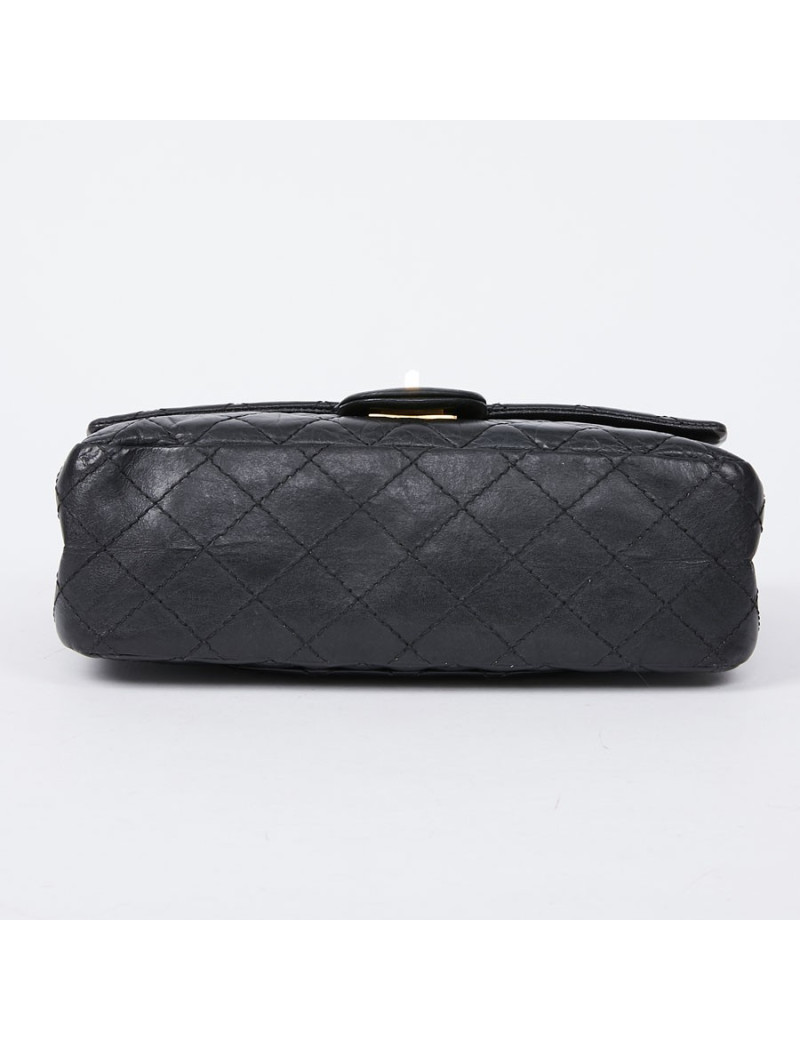 2.55 CHANEL MM cuir froisé noir