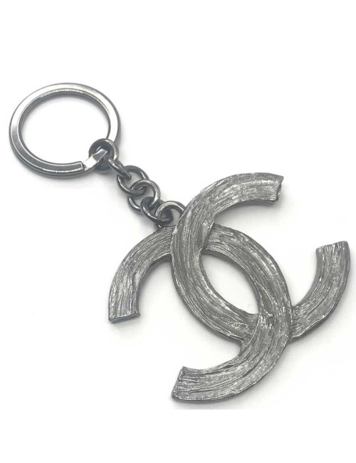 Porte-clefs CHANEL Double "CC" métal argent vieilli
