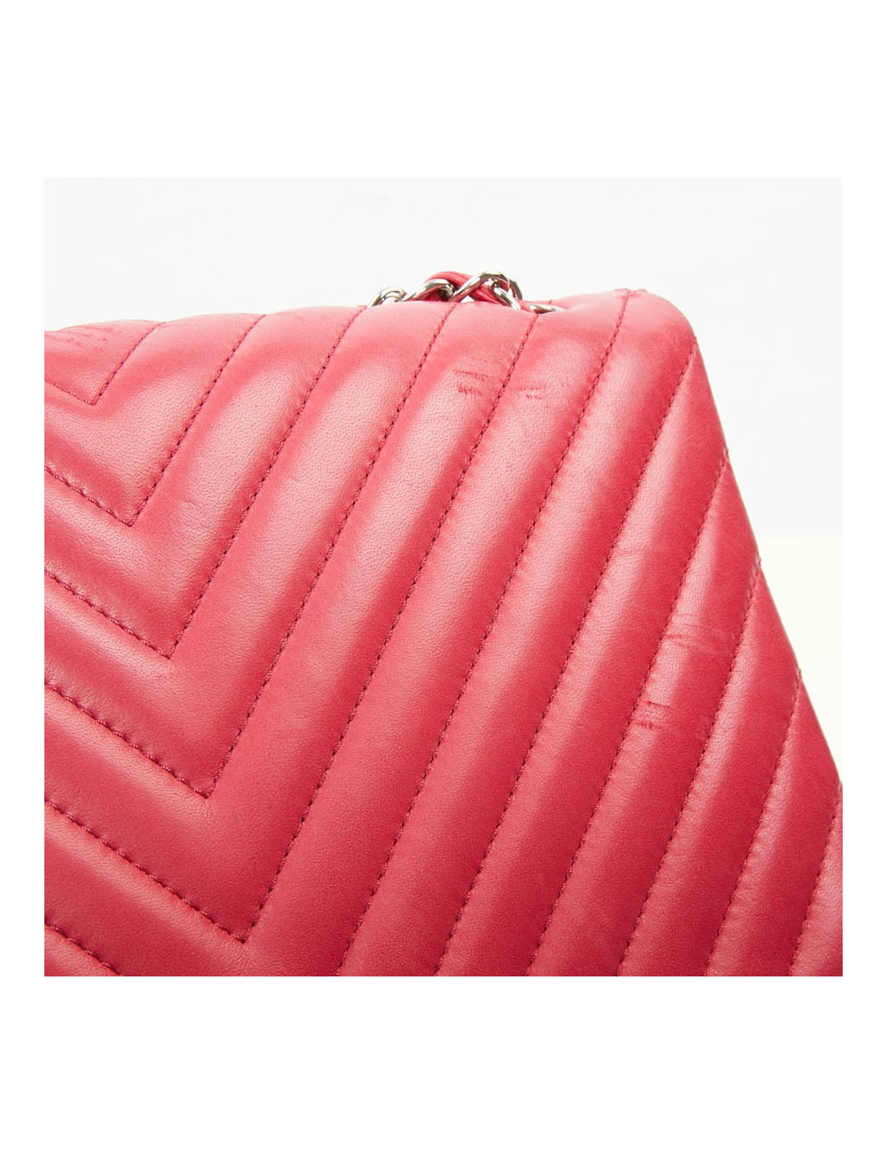 Grand sac CHANEL chevron Jumbo rose