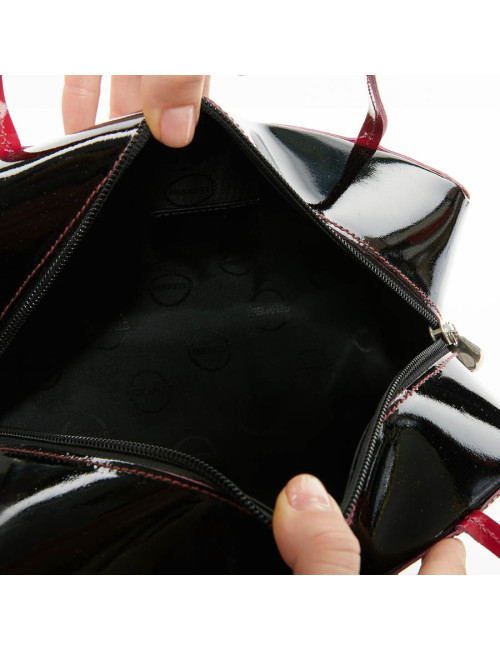 Sac LAGERFELD cuir verni noir poignée fuschia