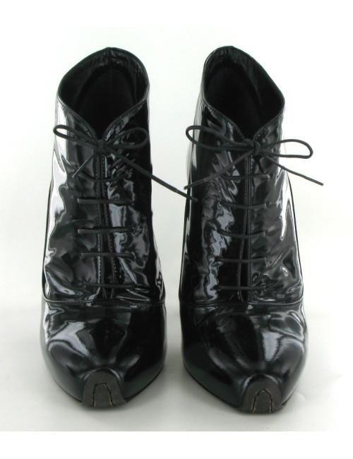 Bottines GIAMBATTISTA VALLI en cuir verni noir T 38,5