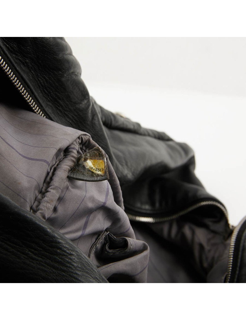 Sac CHANEL cuir noir 