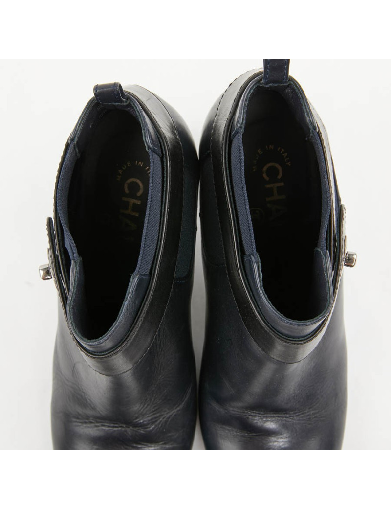 Boots T 37.5 CHANEL cuir d'agneau bleu et noir