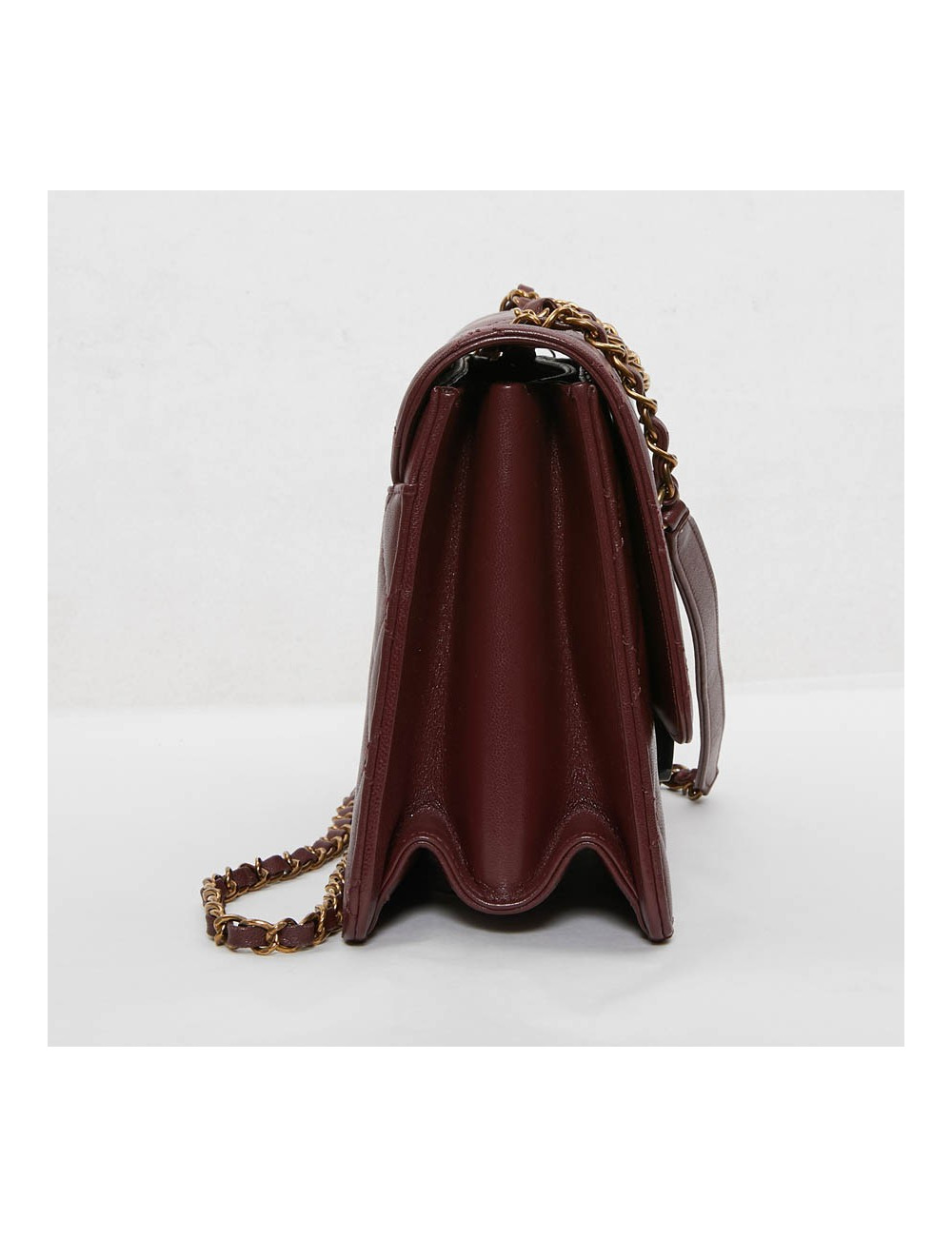 Sac CHANEL cuir matelassé bordeaux foncé
