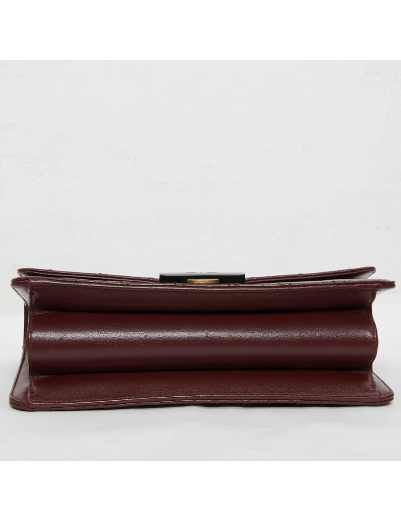 Sac CHANEL collector cuir matelassé bordeaux 