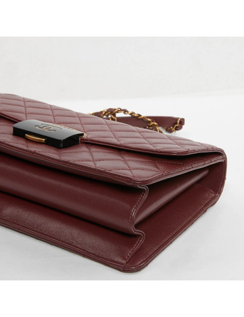 Sac CHANEL collector cuir matelassé bordeaux 