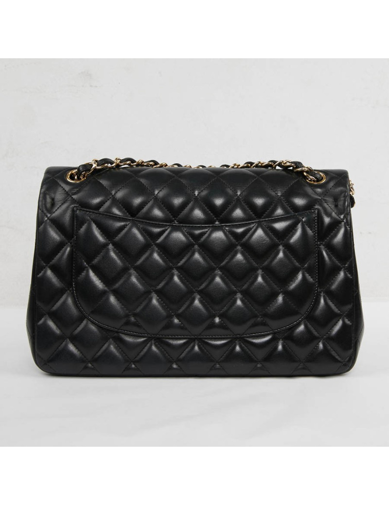 Chanel black  Jumbo quilted leather