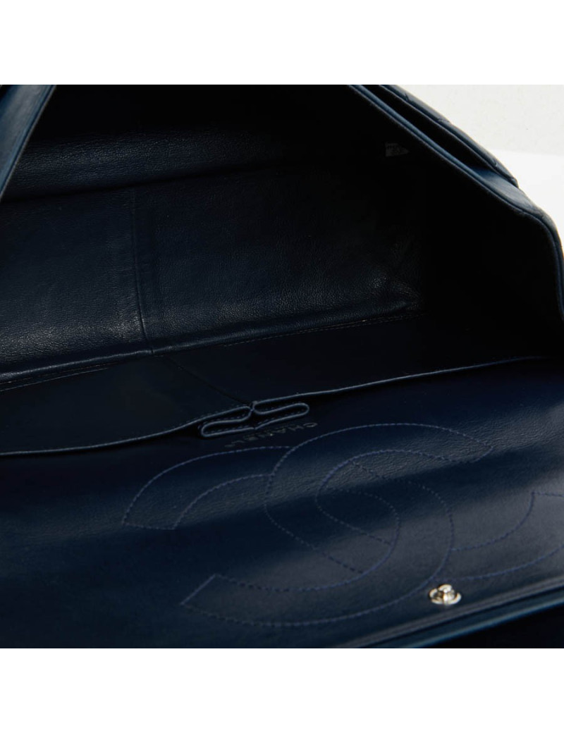 Sac 2.55 CHANEL cuir d'agneau lisse bleu