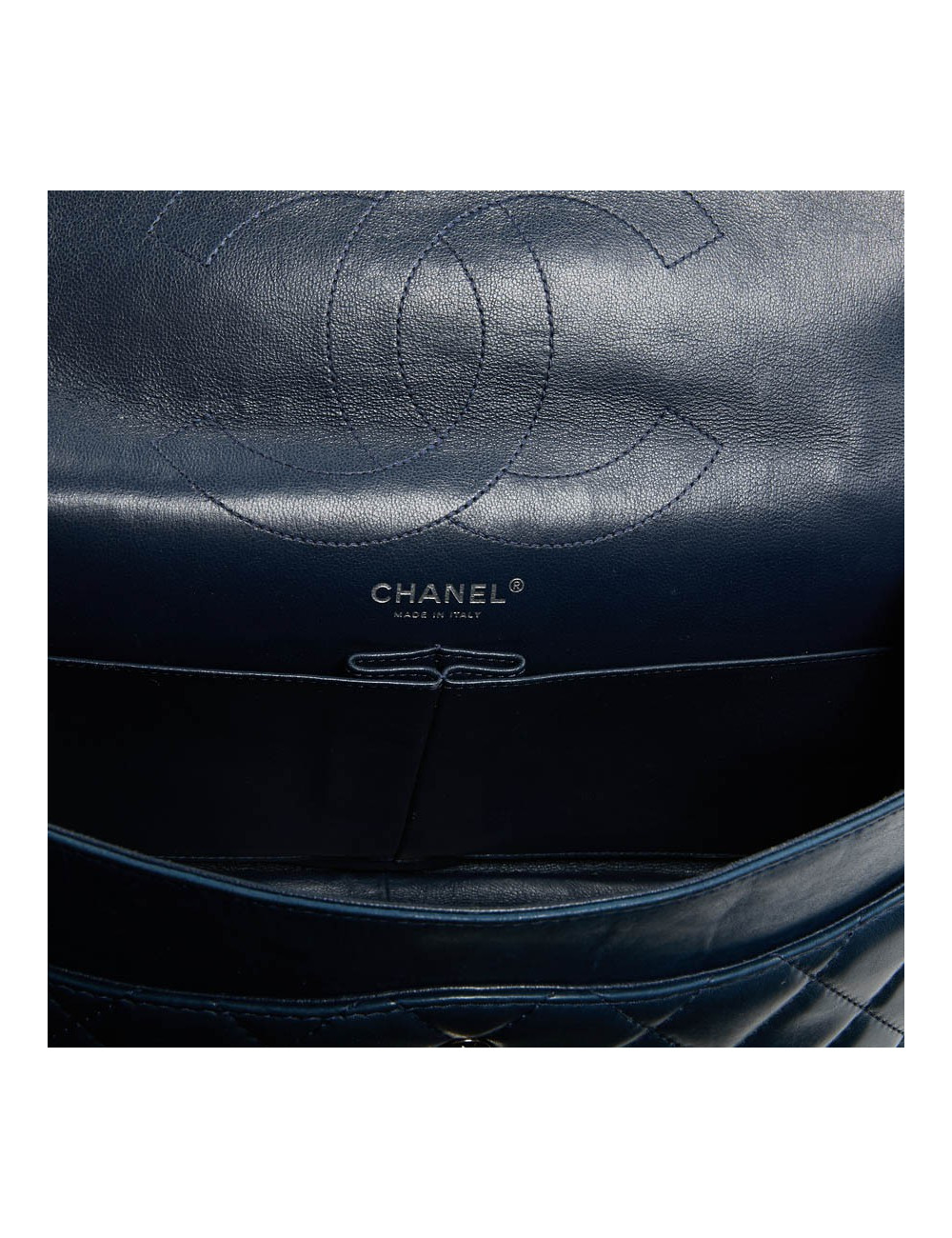 Sac 2.55 maxi CHANEL cuir d'agneau lisse bleu