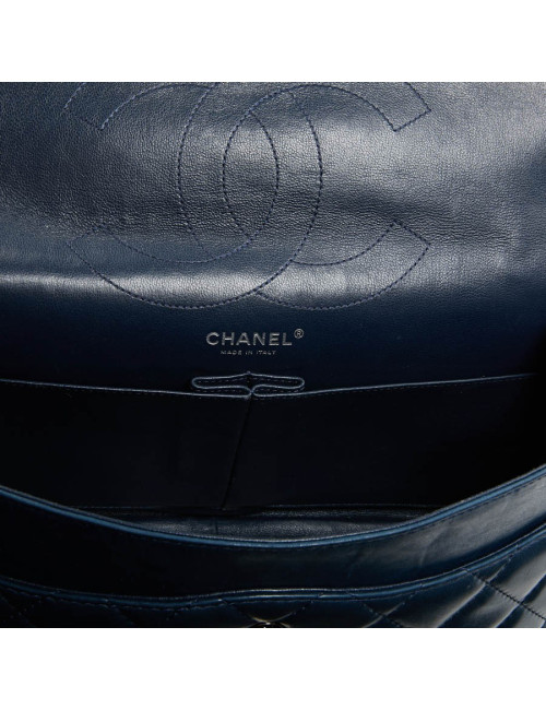 Sac 2.55 maxi CHANEL cuir d'agneau lisse bleu