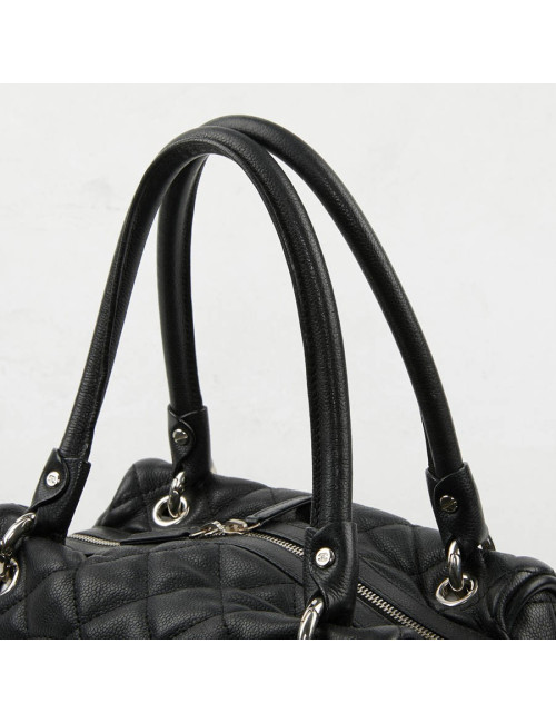 Sac bowling Chanel noir en cuir matelassé