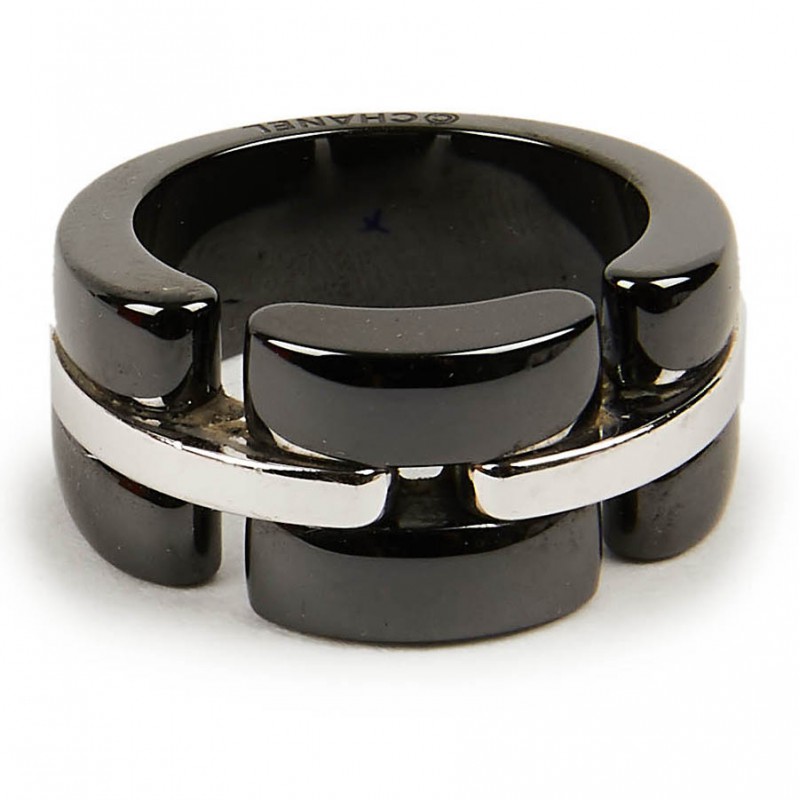 Chanel Ultra Ring 392331  Collector Square