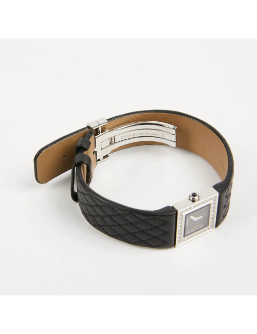 Montre CHANEL Wristwatch en acier et diamants