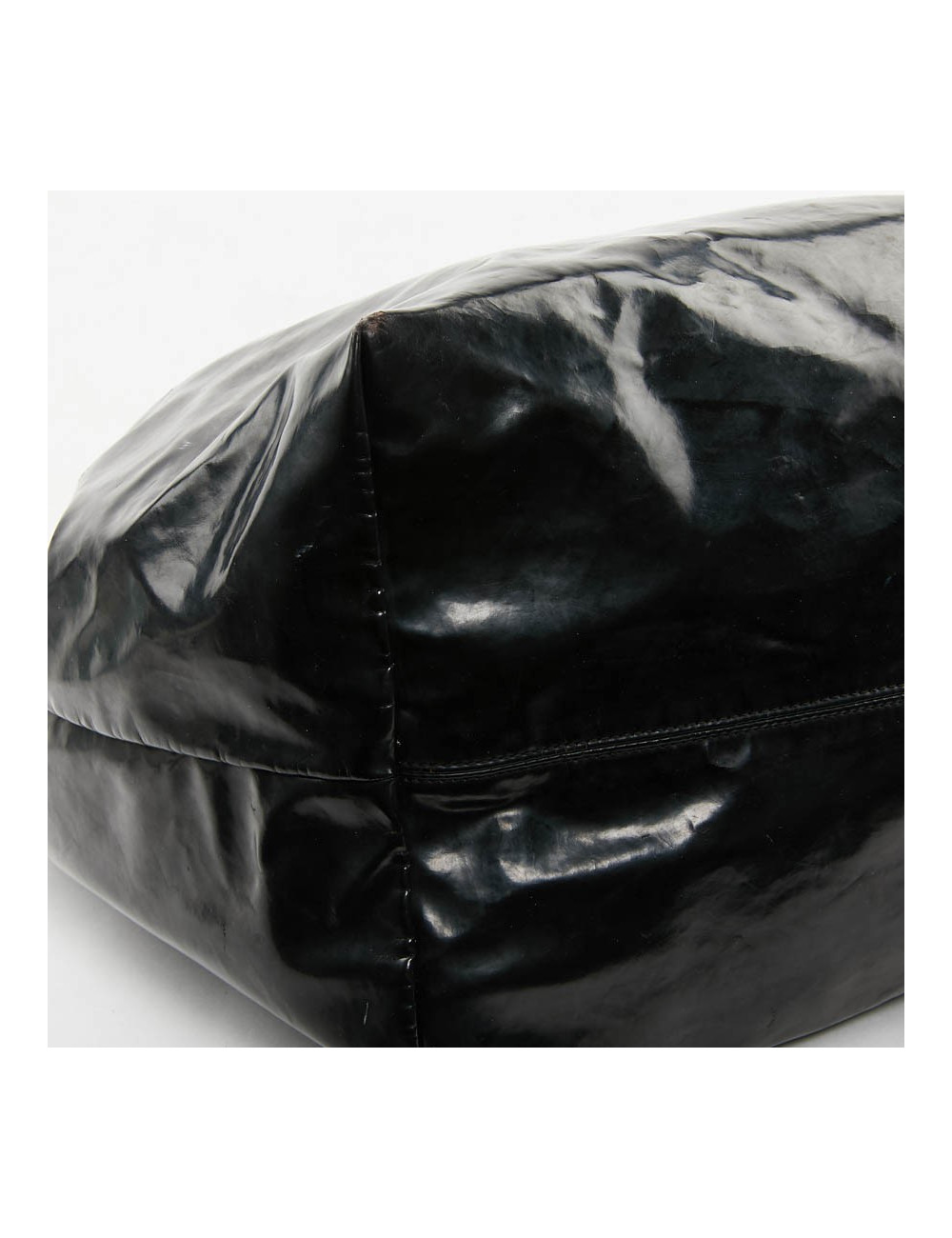 Sac cabas CHANEL cuir verni noir