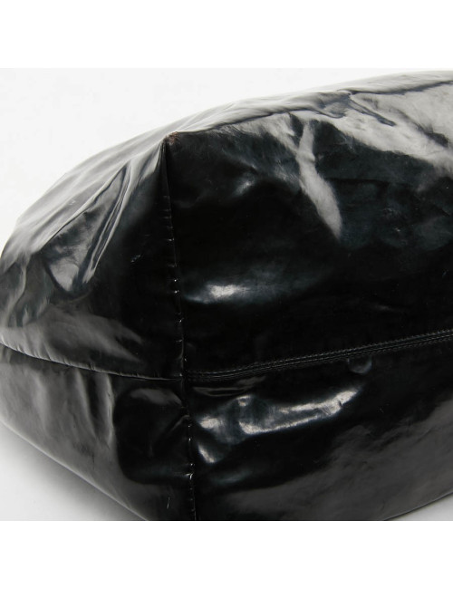 Sac cabas CHANEL cuir verni noir