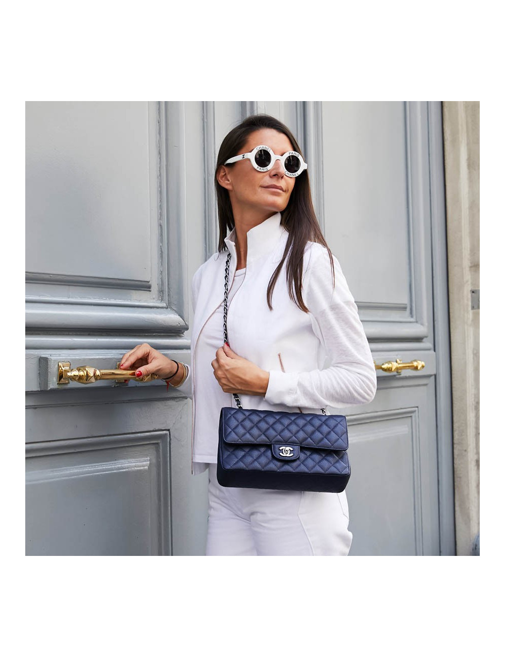Sac Timeless CHANEL cuir caviar bleu 