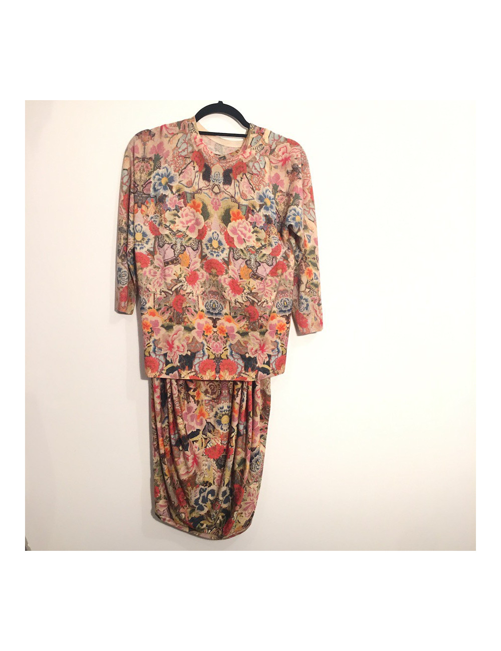 robe et pull  tS ALEXANDER Mc QUEEN imprimés fleuris