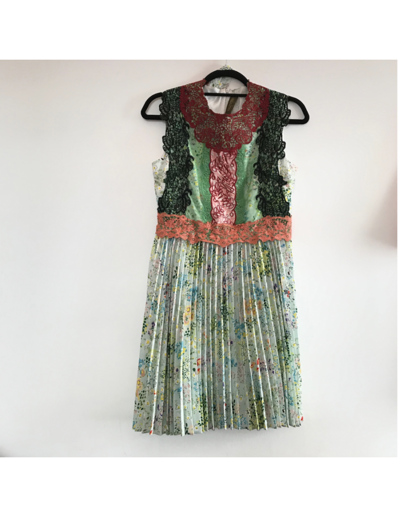 Robe VALENTINO dentelle et fleurs 