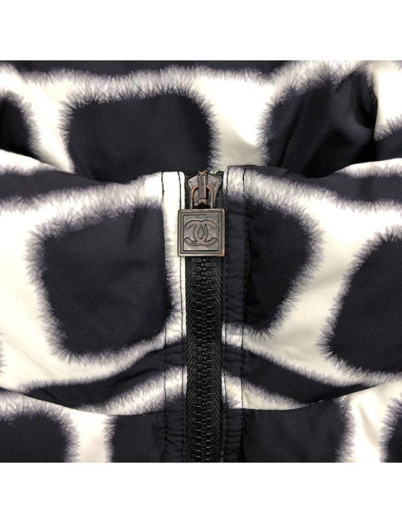 Doudoune  CHANEL T 38 toile parachute 