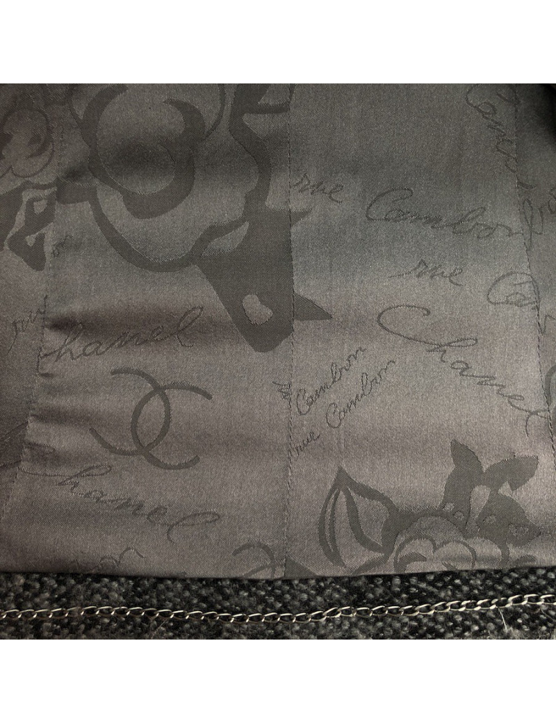 Veste T36 CHANEL en tweed gris foncé avec deux boutons  sur le devant
