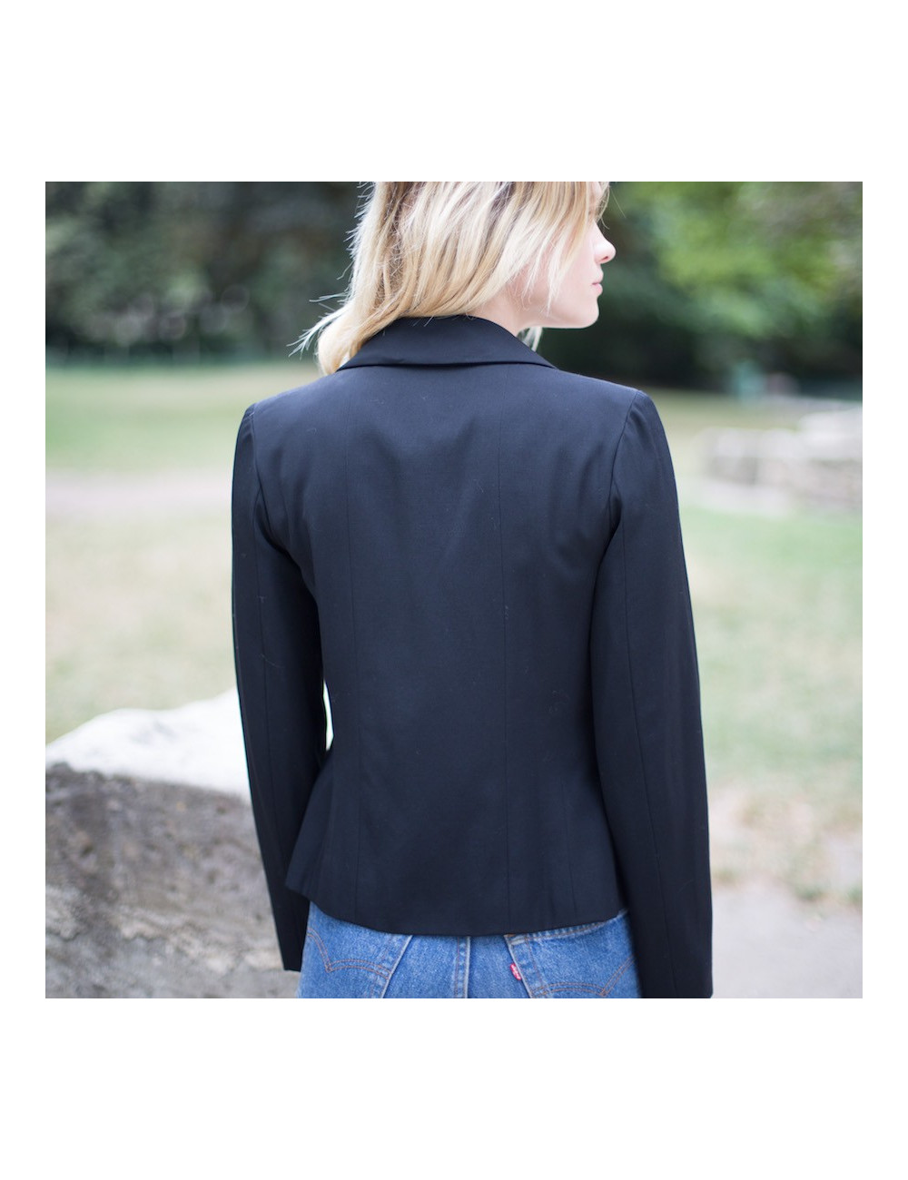 Veste T 34 CHANEL croisée laine noire