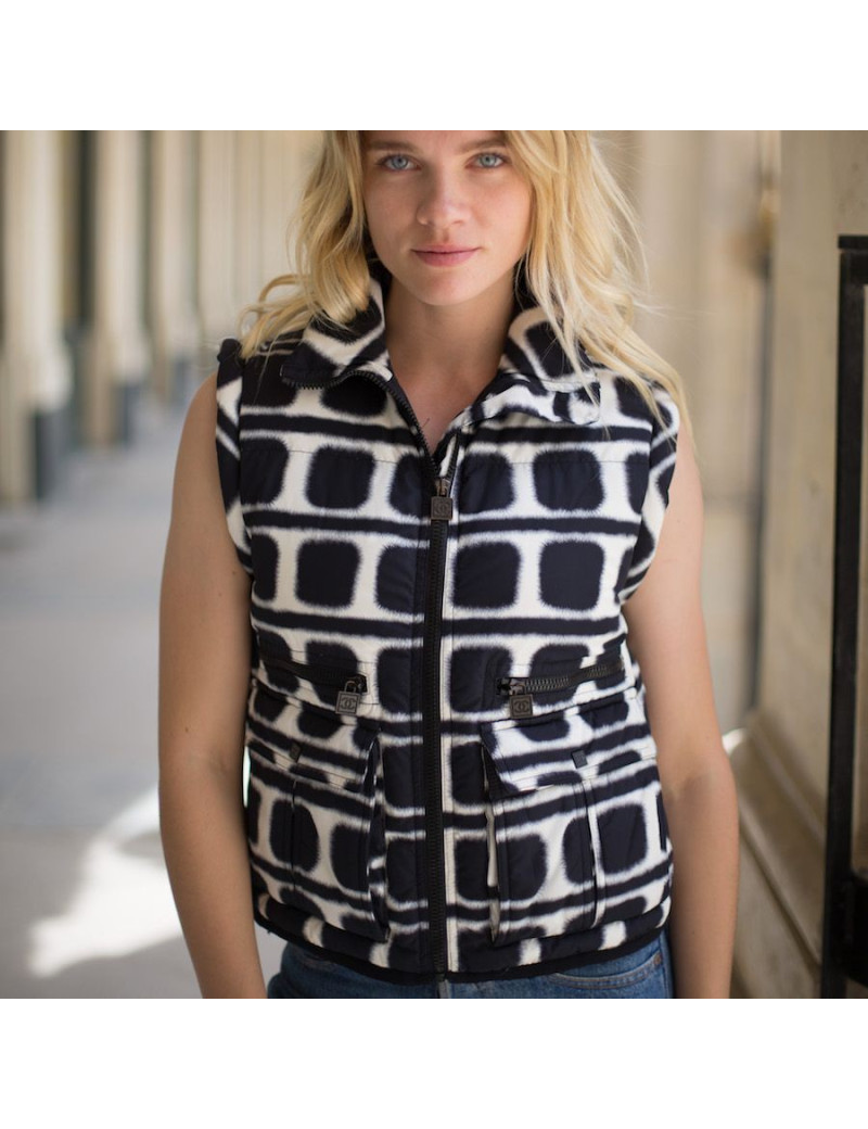 Doudoune  CHANEL T 38 toile parachute 