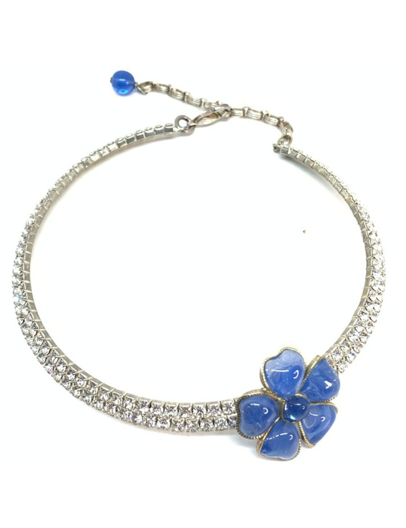 Collier ras de cou MARGUERITE DE VALOIS fleurette bleu saphir clair