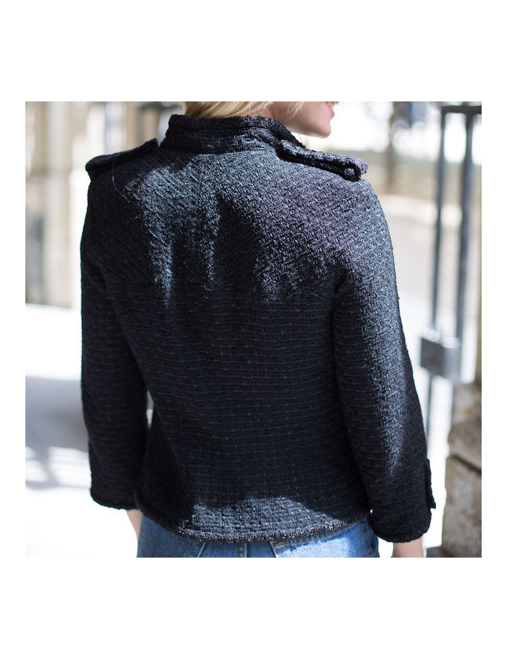 Veste tweed noir CHANEL T38 