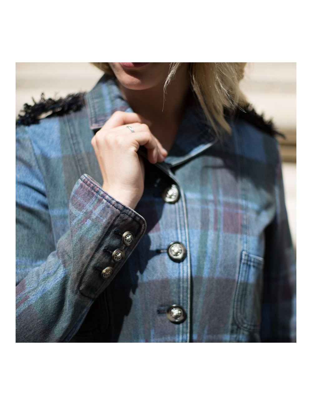 Veste T 36 CHANEL en toile denim à carreaux