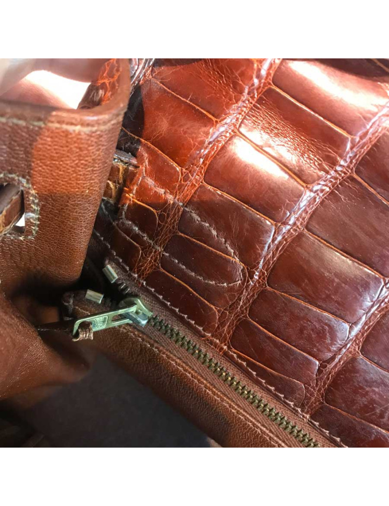 Kelly 32 alligator mat marron bijouterie or