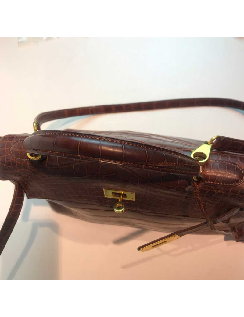 Kelly 32 alligator mat marron bijouterie or