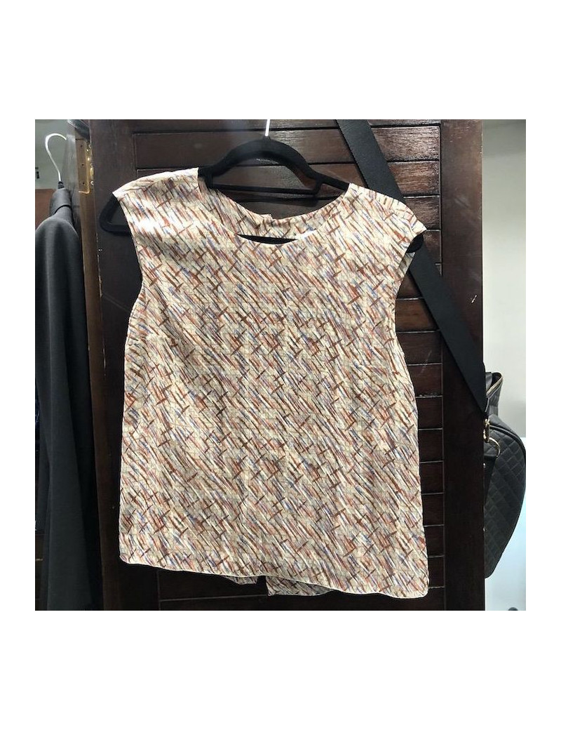 Blouse T 36 CHANEL en soie graffitis