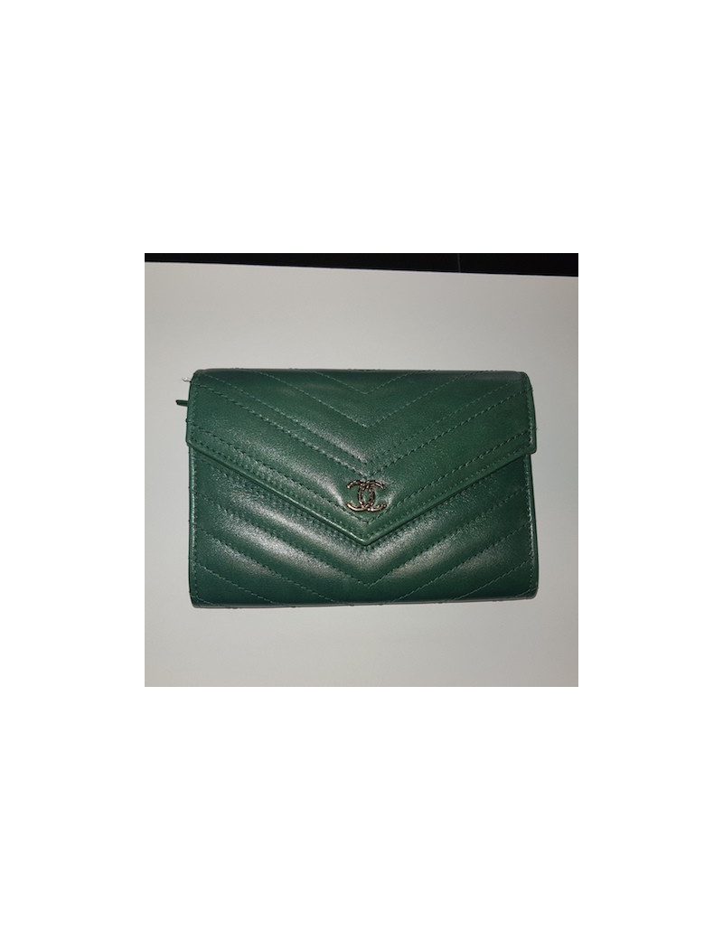 Portefeuille Timeless CHANEL cuir chevrons vert