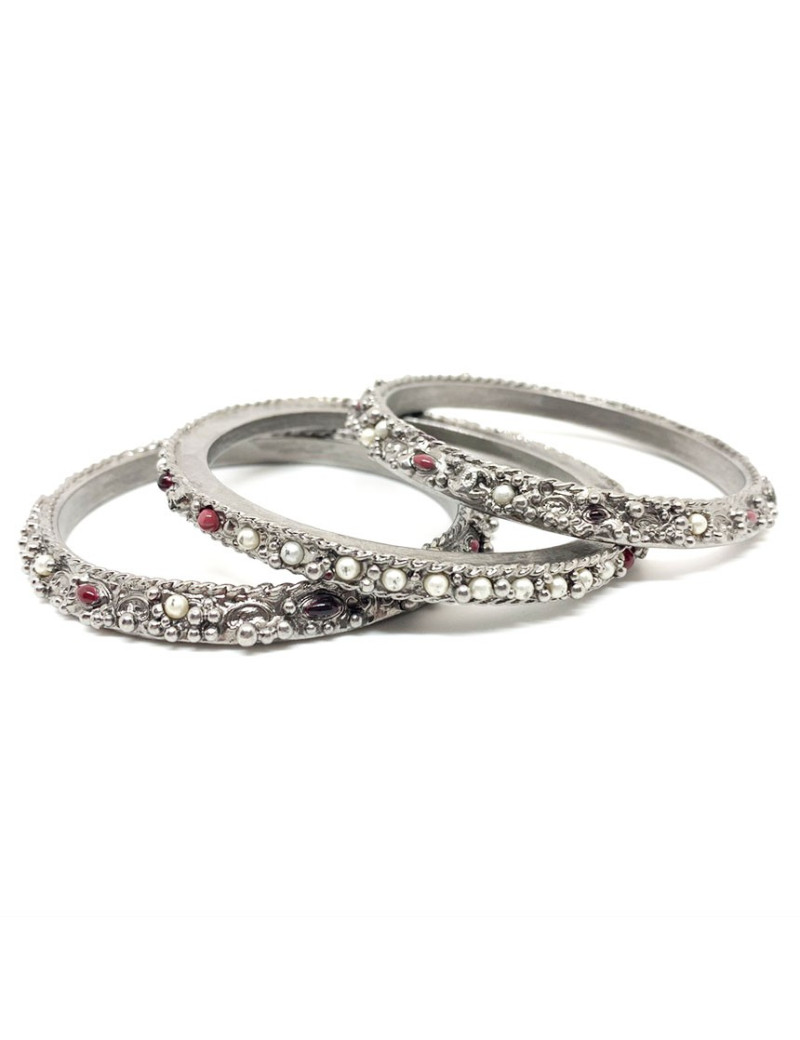 CHANEL silver, ruby and pearly beads 3 bracelet set