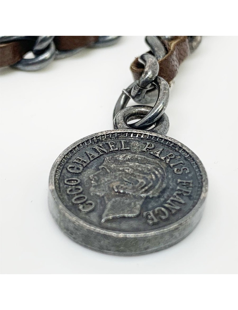 CHANEL ceinture chaîne entrelacée de cuir