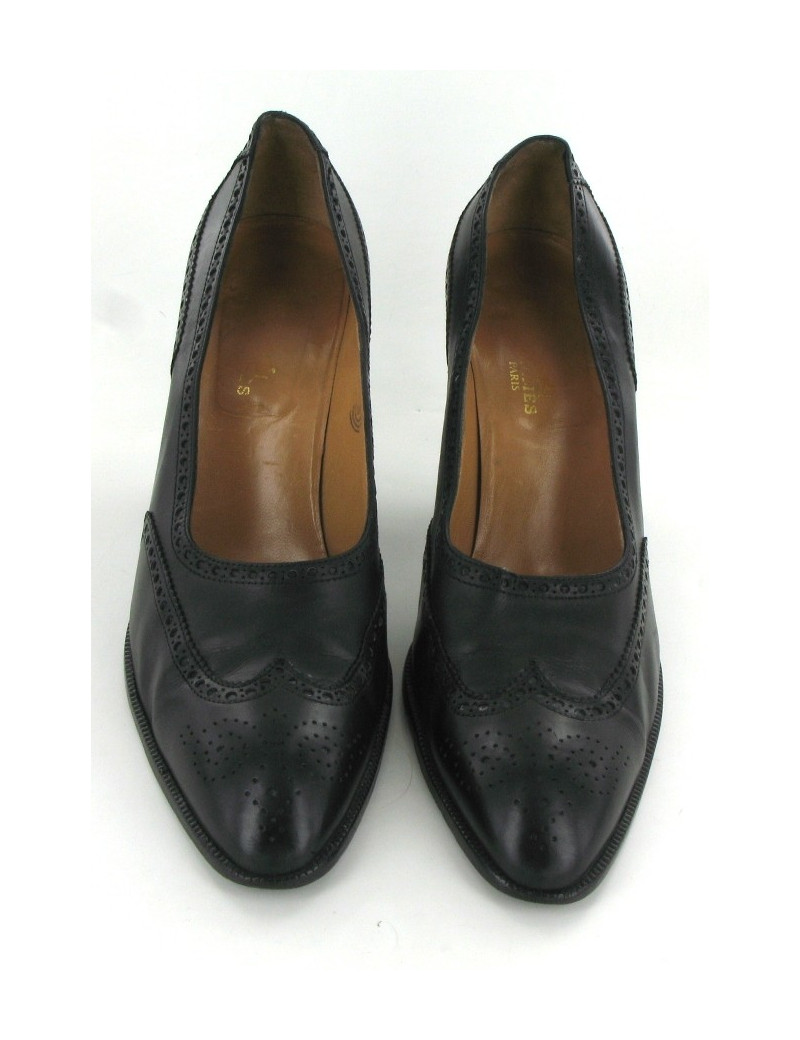 Escarpins HERMES en cuir perforé noir T 40