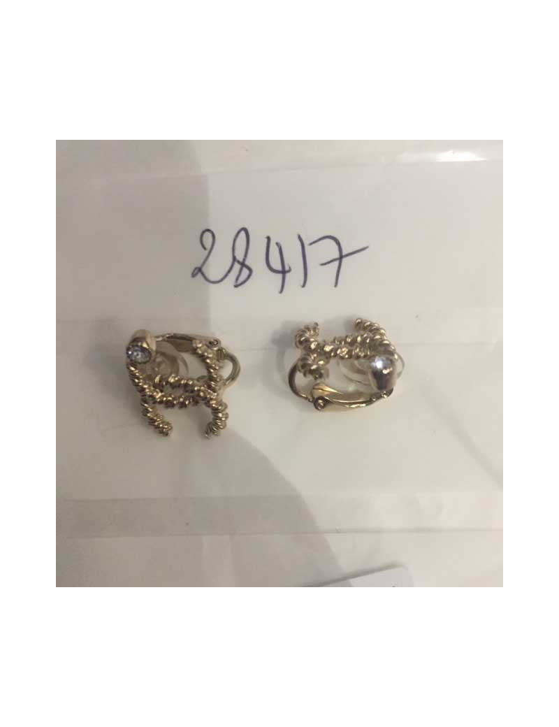 Boucles d'oreille CHANEL striées CC doré