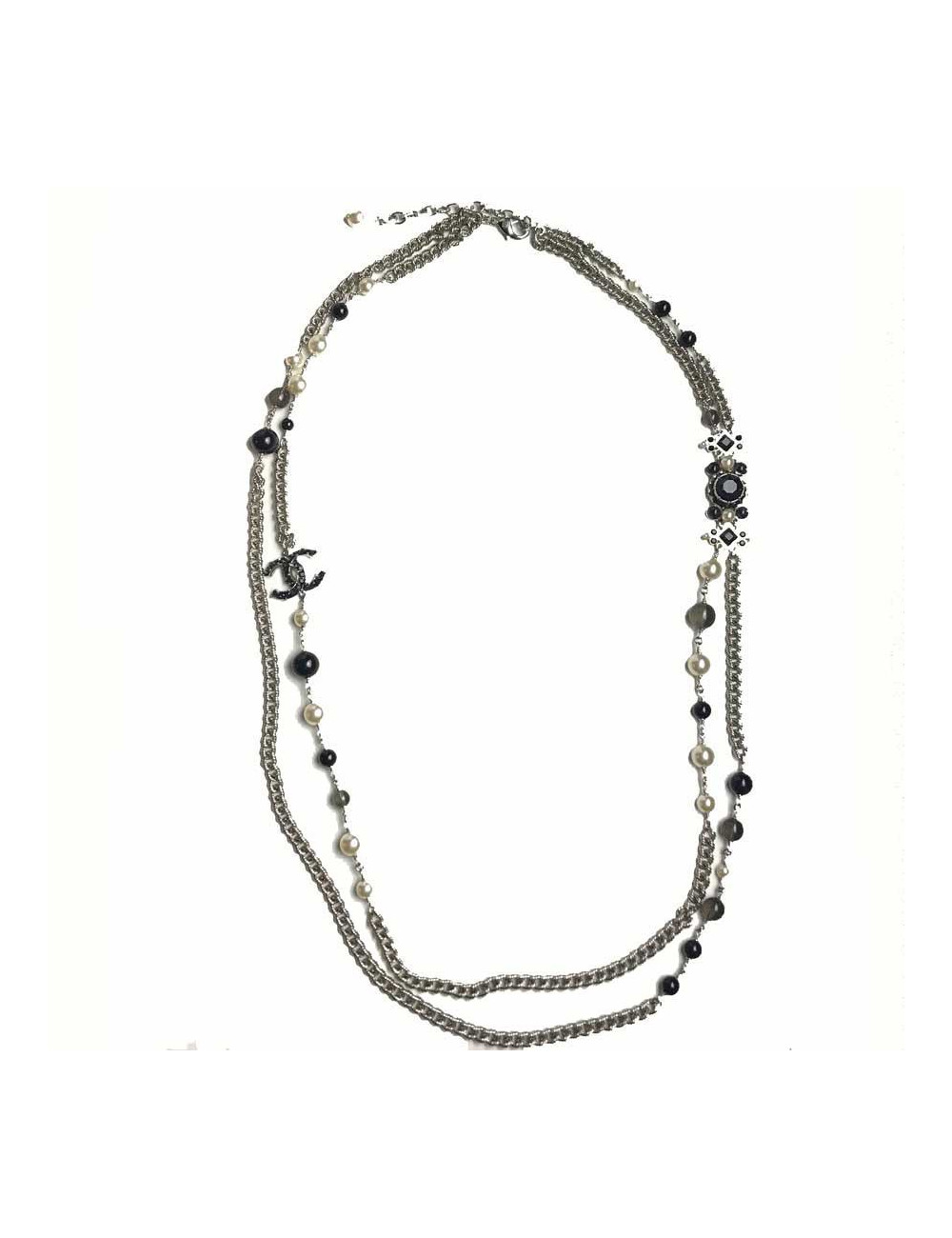 Sautoir Chanel CC argenté et perles