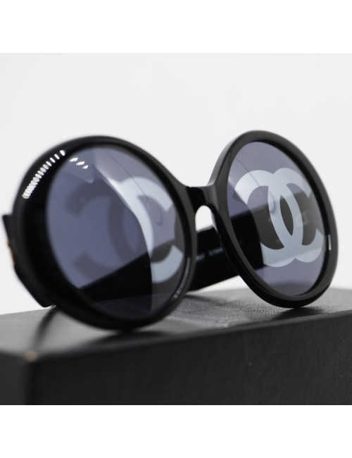 CHANEL Vintage "CC" sunglasses