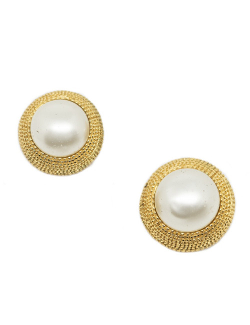 Clips CHANEL perles nacrées