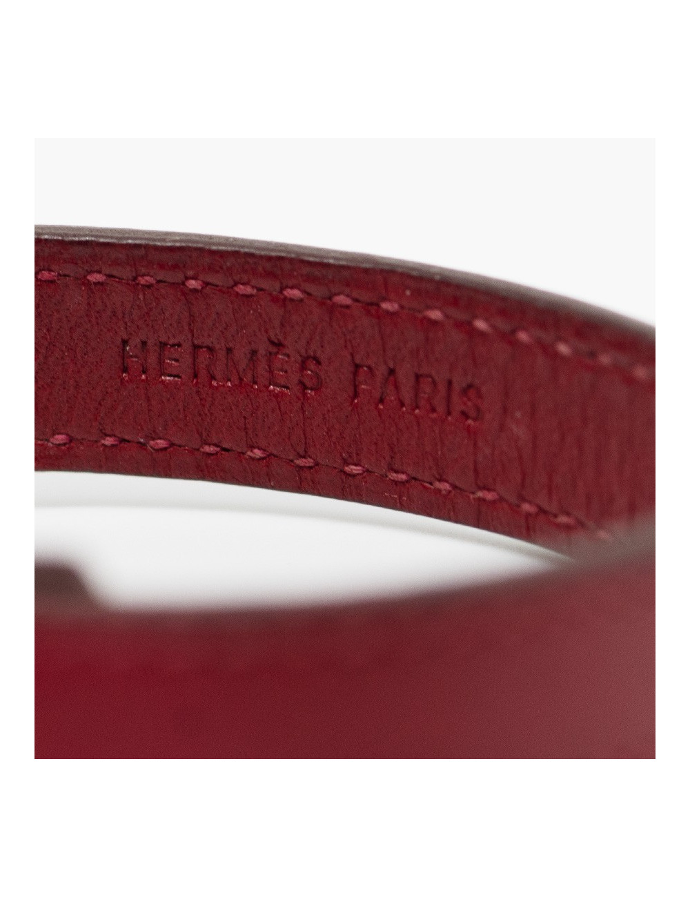 xxx Bracelet HERMES clou de selle cuir cerise