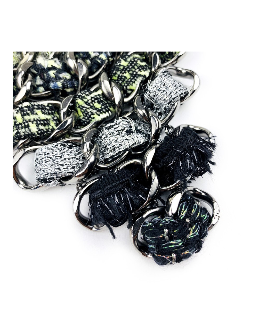 Plastron CHANEL chaines et tweed