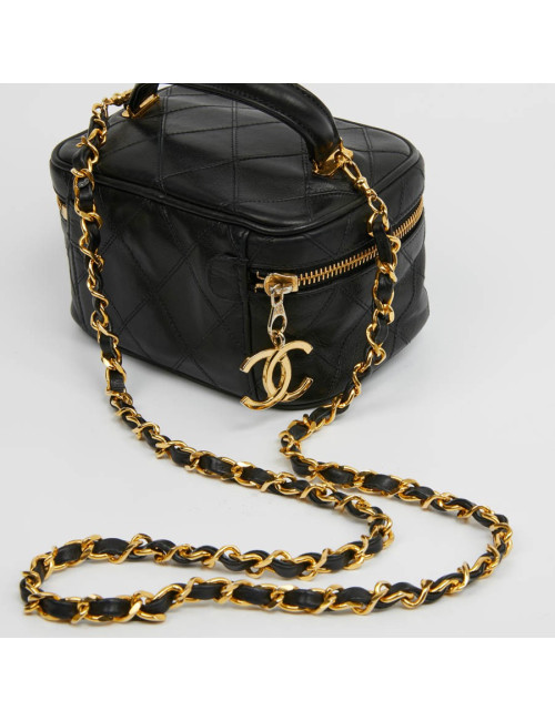 Vanity case CHANEL cuir d'agneau matelassé noir