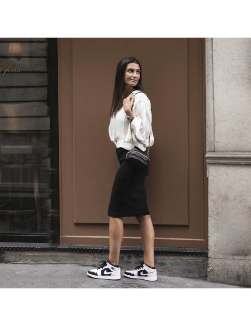 Vanity case CHANEL cuir d'agneau matelassé noir